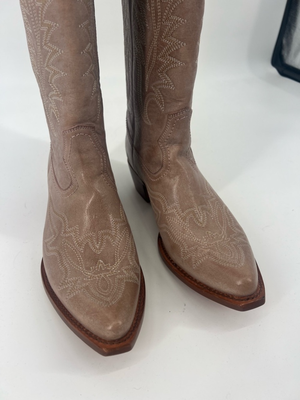 Frye Sacha Feather Deco Women's Tall Suede Western Cowboy Boot - Taupe/Brown 10 - Picture 7 of 16
